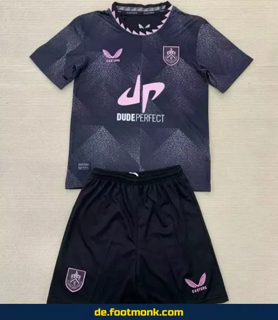 Burnley Auswärtstrikot Kinder 2024/2025 – Günstige Fußballtrikots online kaufen | Authentisches Vereinstrikot für Jungen & Mädchen | Personalisierbar mit Name & Nummer