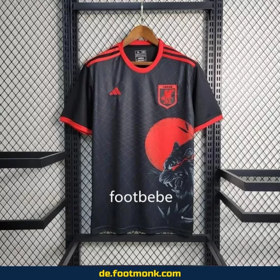 Japan Fußballtrikot 2023/2024 – Leopardenkopf Design – Schwarz | Günstige Authentische Trikots für Herren, Damen & Kinder | Nike/Adidas | Personalisierbar