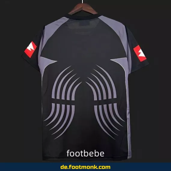 Juventus Vintage Torwarttrikot 2001/2002 – Authentisches Retro-Fußballtrikot in Schwarz | Herren | Günstig kaufen