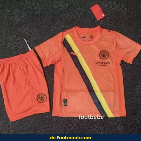 Manchester City Kinder Fußballtrikot 2025/2026 – Orange | Günstige Fussballtrikots online kaufen | Authentische Vereinstrikots für Kinder | Nike/Adidas