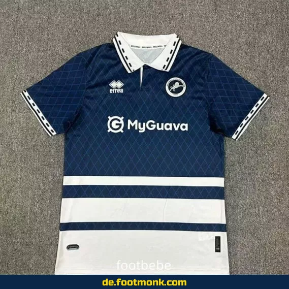 Millwall Heimtrikot 2024/2025 – Offizielles Fußballtrikot für Herren, Damen & Kinder | Günstige Vereinstrikots online kaufen | Personalisierbar mit Nummer & Name