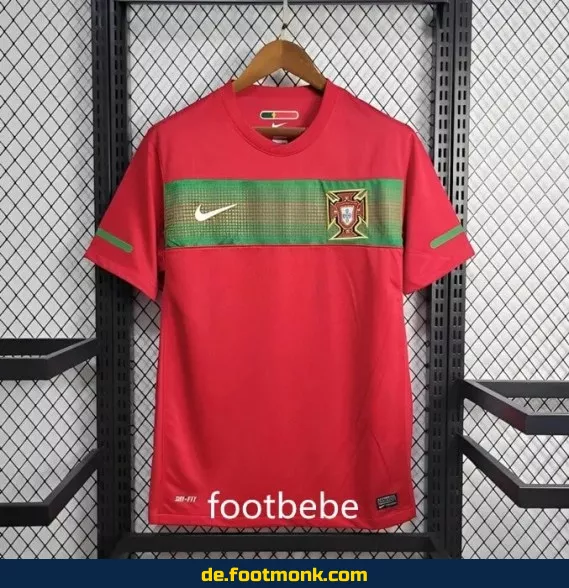 Authentisches Portugal Vintage Fußballtrikot 2010 Domicile Rot - Günstig Online Kaufen im Fußballtrikot Shop