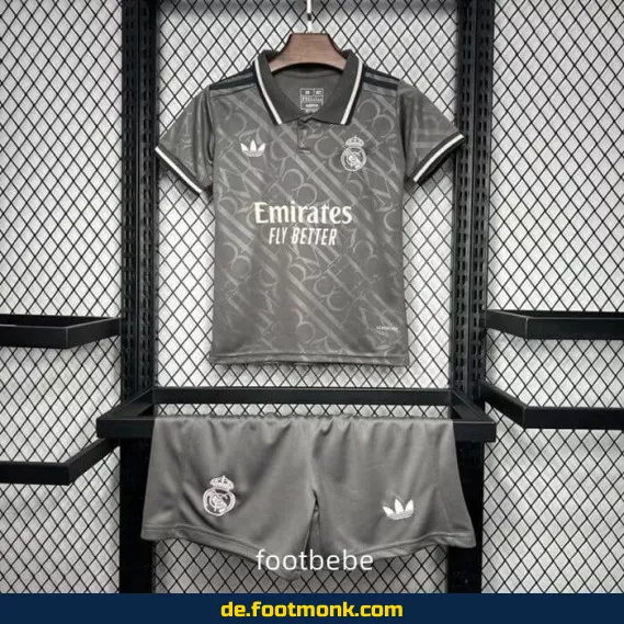 Real Madrid Kinder Auswärtstrikot 2024/2025 – Offizielles Nike Fußballtrikot in Schwarz – Jetzt günstige Fussballtrikots online kaufen