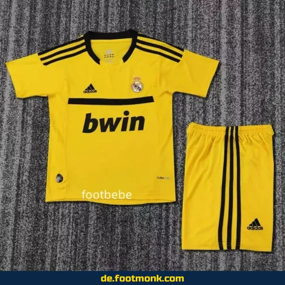 Vintage Real Madrid Torwart-Trikot für Kinder (2011/2012) – Authentisches Retro-Fußballtrikot