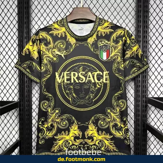 Italien Fußballtrikot 2024 – Versace Edition in Schwarz | Offiziell & Authentisch – Herren, Damen & Kinder